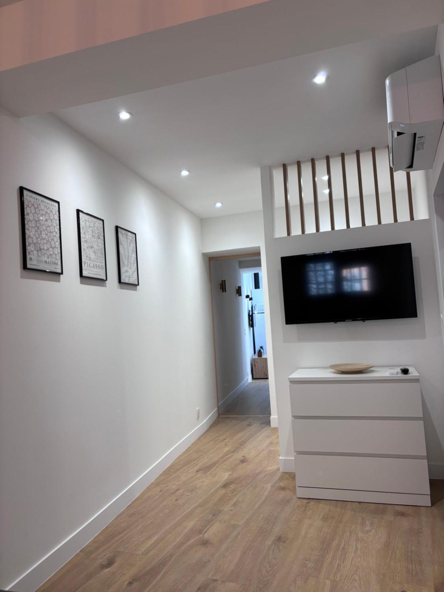 Charmant Appartement Au Coeur De Villeneuve Loubet Extérieur photo